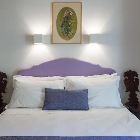 L'8 Boutique Concept Boloňa