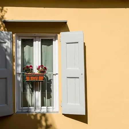 L'8 Boutique Concept