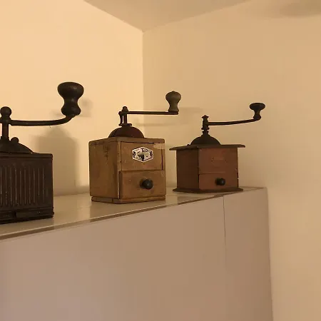 L'8 Boutique Concept