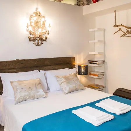 L'8 Boutique Concept 博洛尼亚