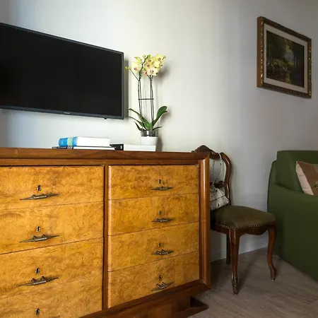 L'8 Boutique Concept *