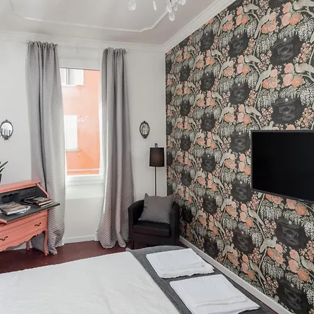 L'8 Boutique Concept *