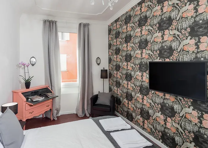 L'8 Boutique Concept *