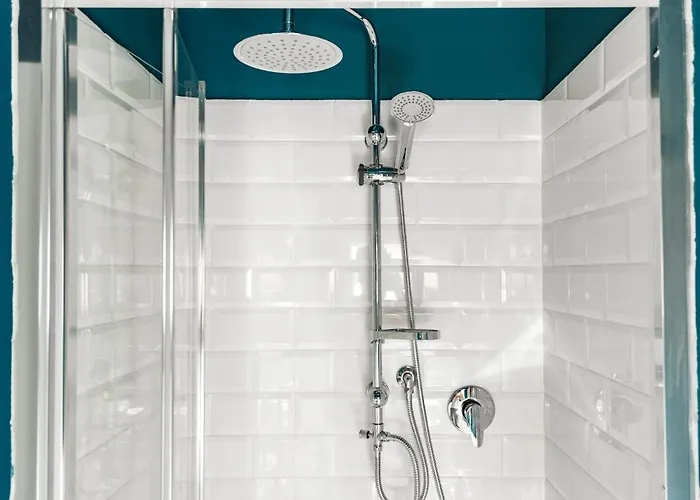 L'8 Boutique Concept